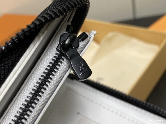 Cheap VUITTON WALLET-10*20*2 cm LOUIS ZIPPY 0728